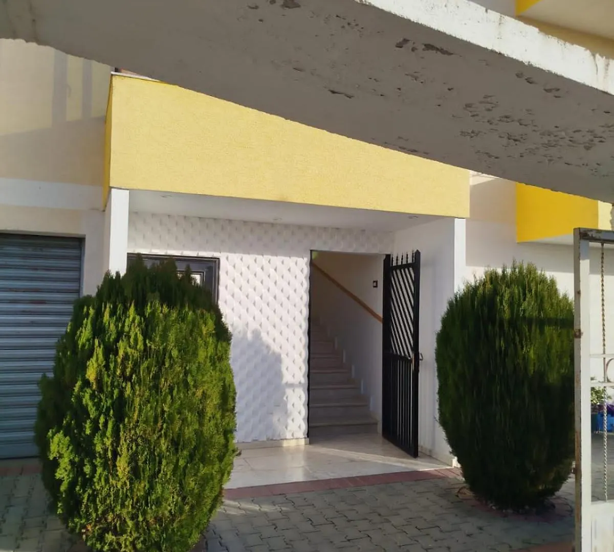 Апартаменты Vila Hatija Дуррес Албания